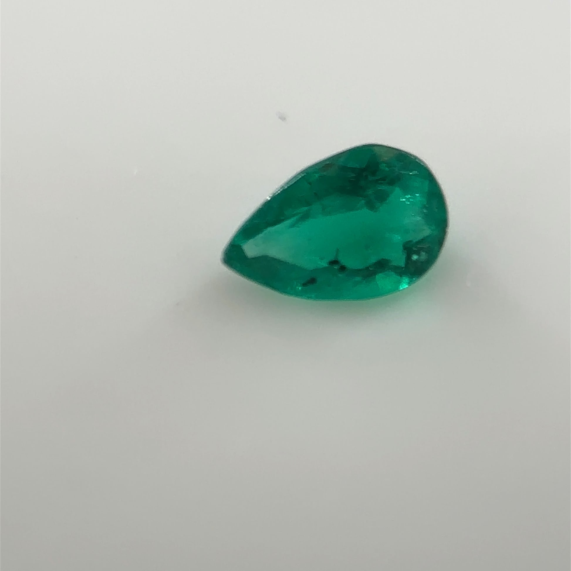 0.23 CT Pear-Shaped Cut -Natural Emerald Gemstone - Coscuez