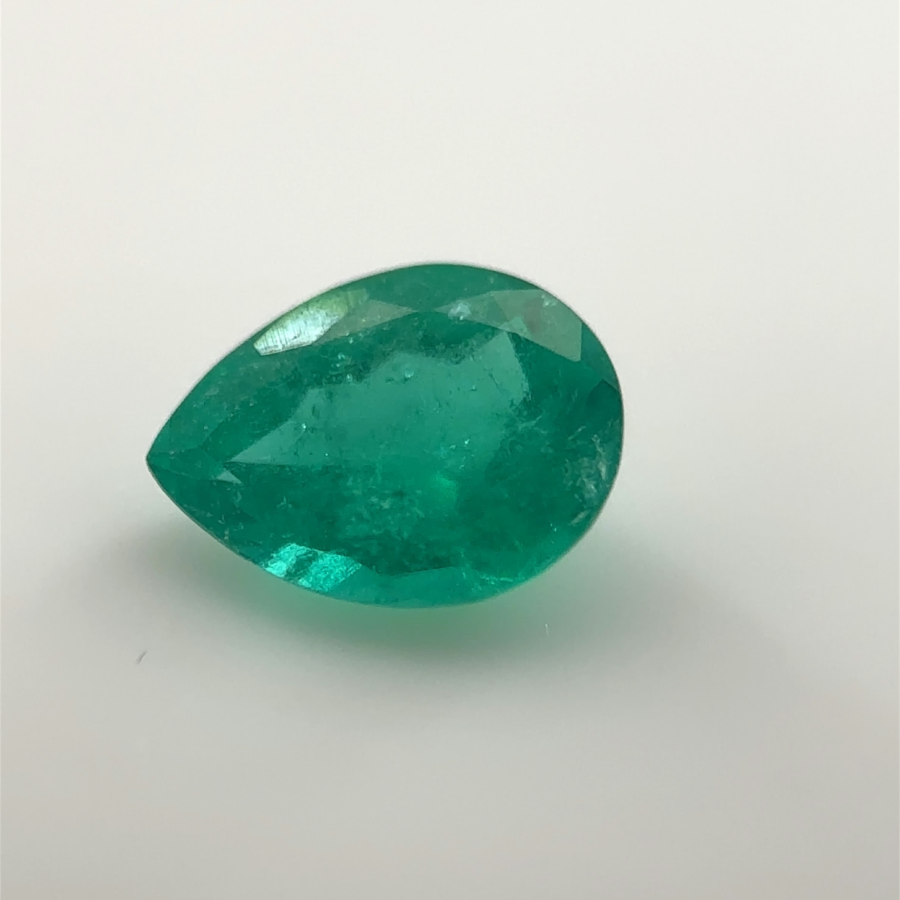 Pear Cut Emerald Gemstone - Vibrant Green