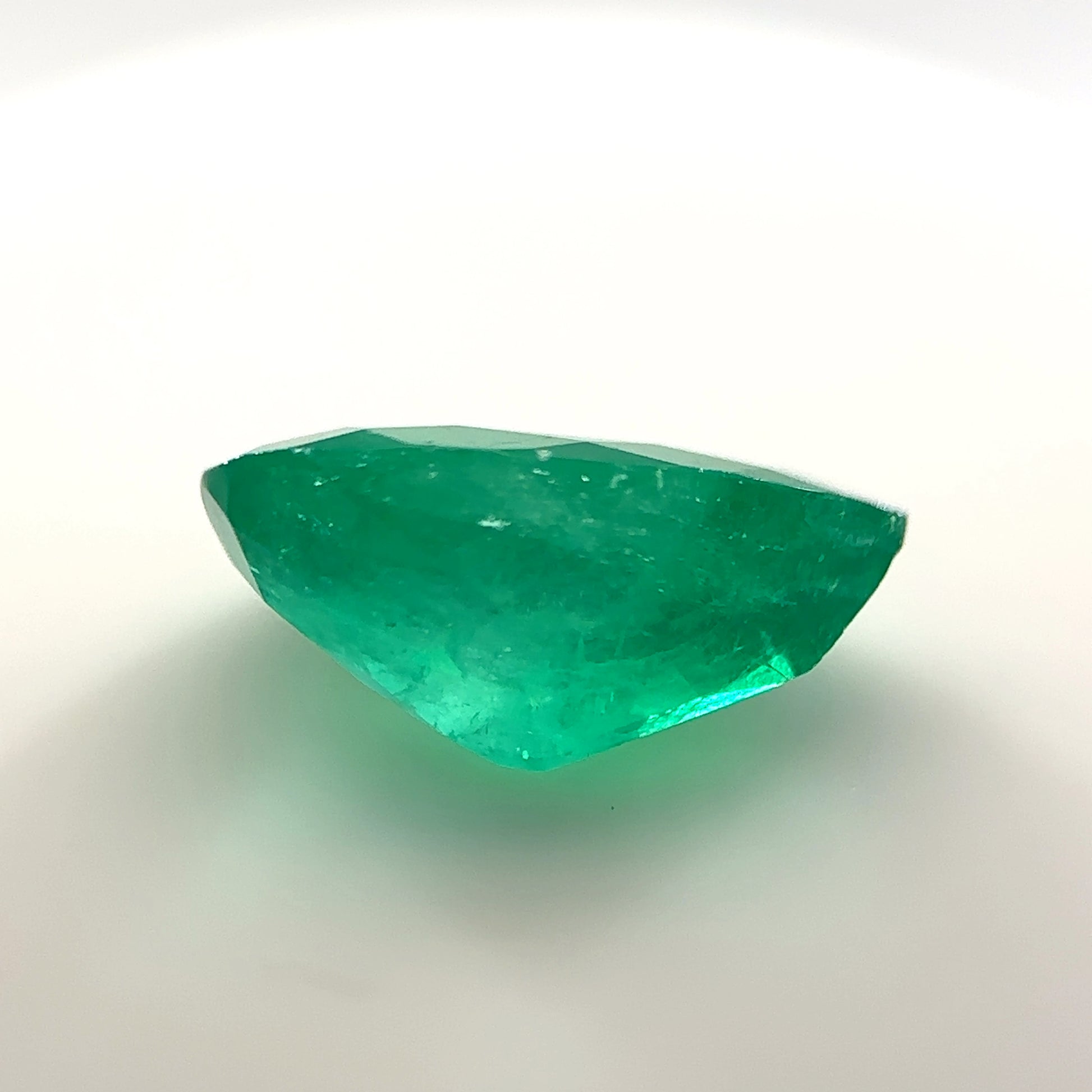 0.98 ct Pear Colombian Emerald – Light Green, Muzo Mine