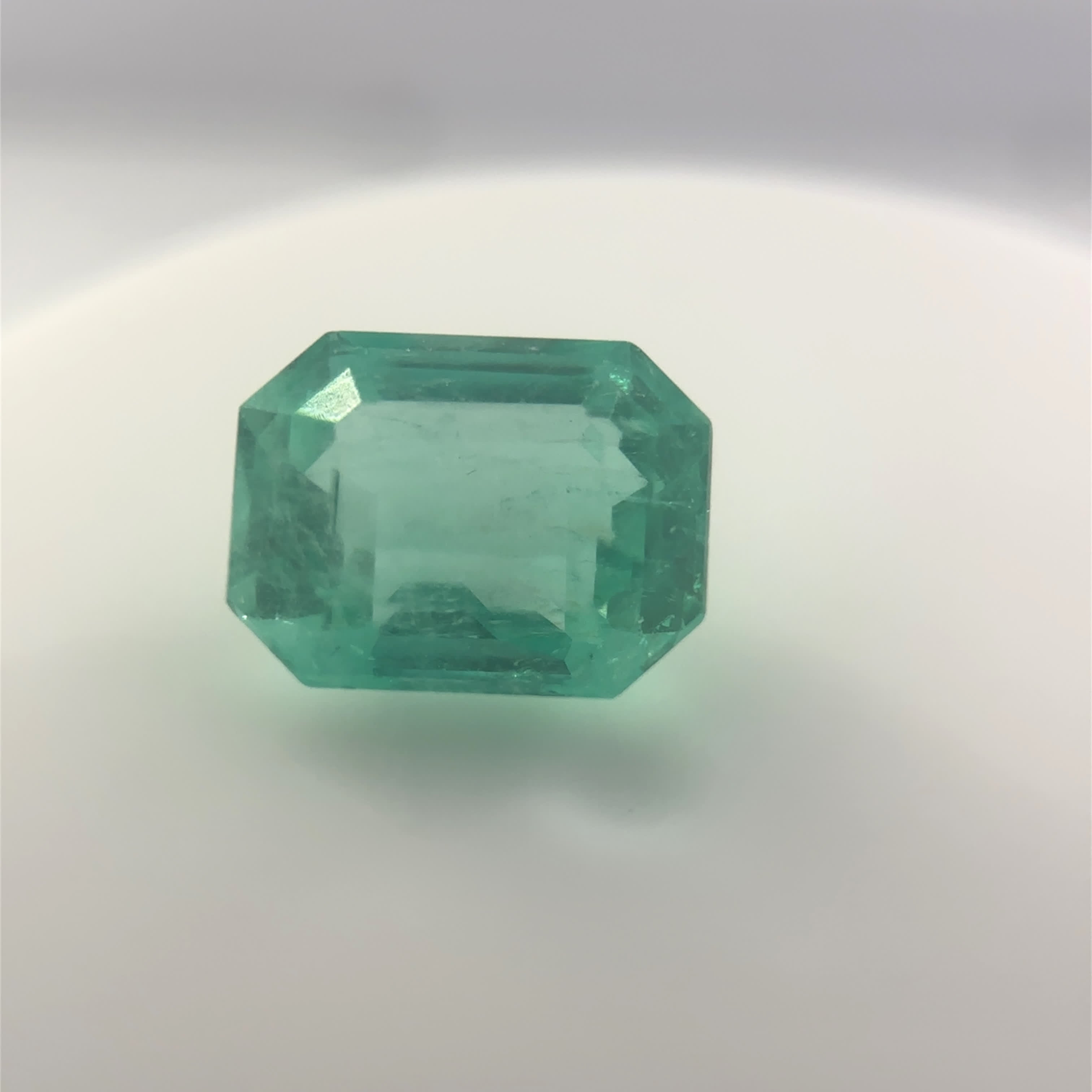 3.87 ct Exquisite Step-Cut Emerald Loose Gemstone