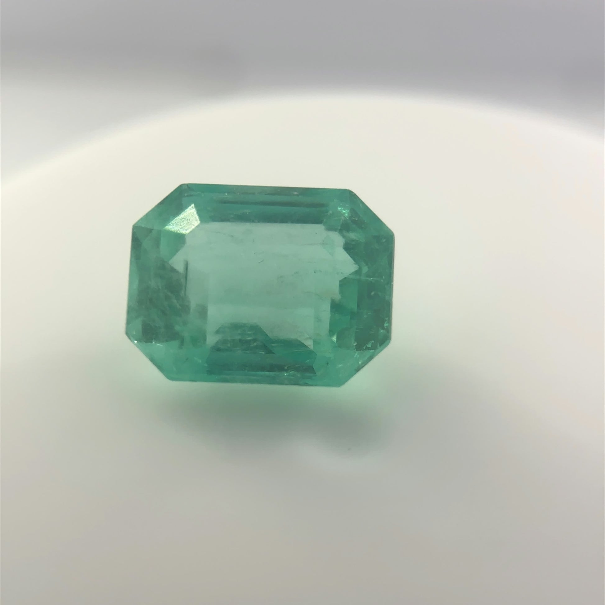 3.87 ct Exquisite Step-Cut Emerald Loose Gemstone