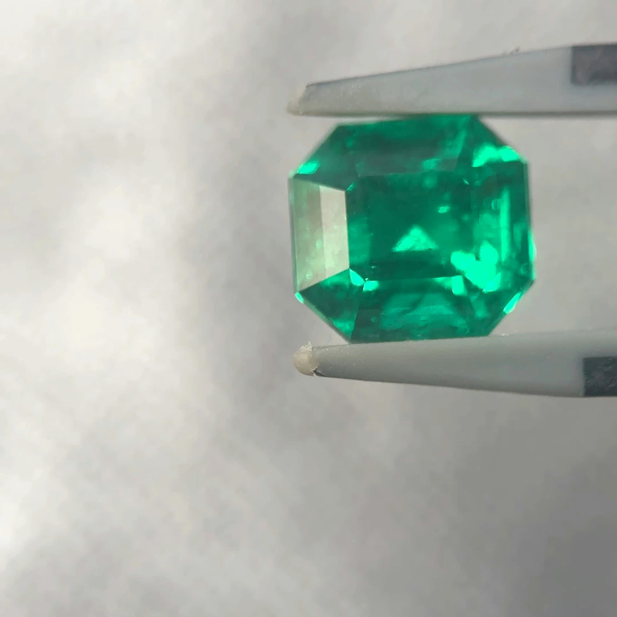 Emerald Cut Loose Emerald Gemstone