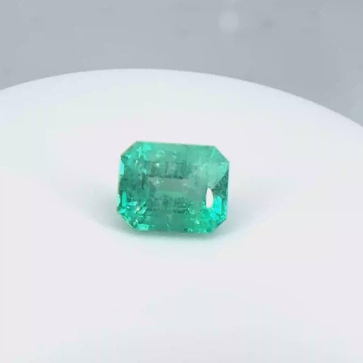 Emerald Cut Loose Emerald Gemstone