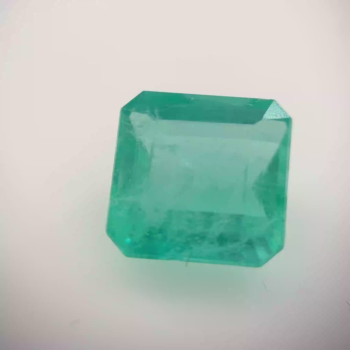 3.14 ct Step-Cut Emerald Cut Bluish Green Loose Gemstone