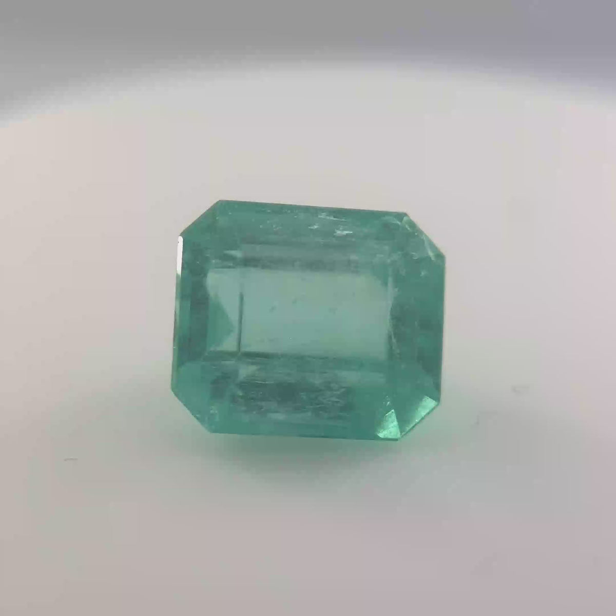 2.47 ct Exquisite Step-Cut Emerald Loose Gemstone