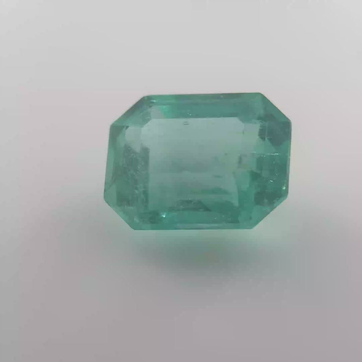 3.87 ct Exquisite Step-Cut Emerald Loose Gemstone