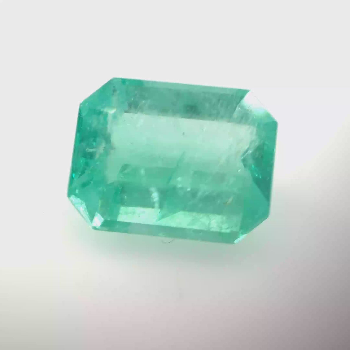 3.90 ct Natural Emerald-Cut Green Emerald Step-Cut Gemstone