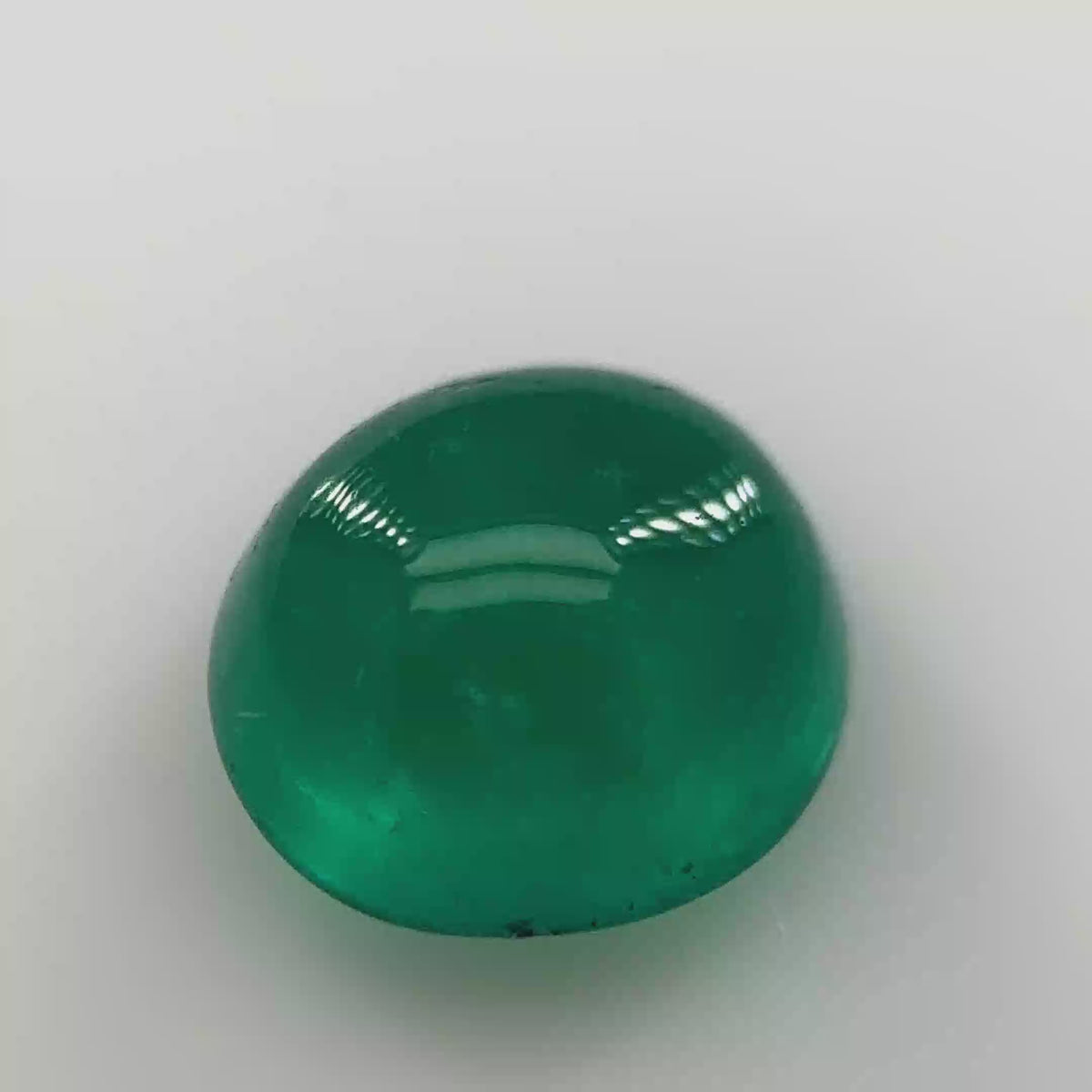 Cabochon Cut Loose Emerald Gemstone